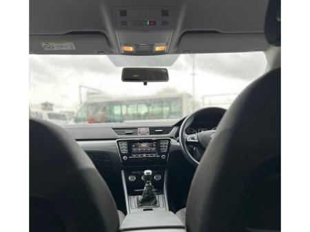 2019 Skoda Superb Manual 5 door hatchback 2.0l diesel engine €8,750 thumbnail