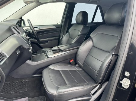 2014 Mercedes-Benz M Class - thumbnail 19