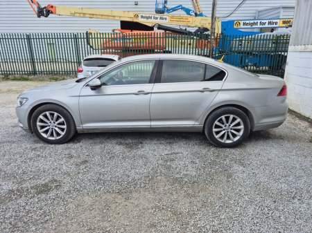 2015 Volkswagen Passat - thumbnail 9