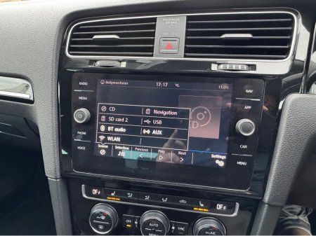 2017 Volkswagen Golf 1.6 TDi HIGHLINE 115 BHP 5dr €16,950 thumbnail