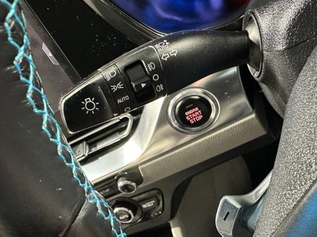 2020 Kia Niro Plug In Hybrid €21,400 thumbnail