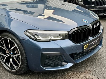 2023 BMW 5 Series M SPORT MHEV AUTO 520 D thumbnail