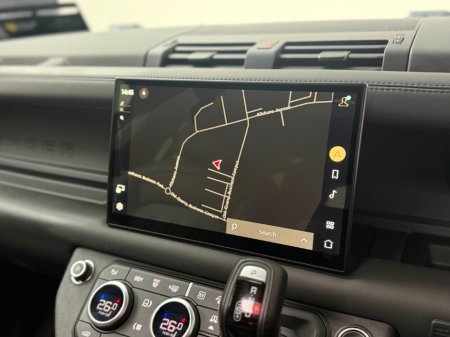 2023 Land Rover Defender X P400E FLAGSHIP MODEL €87,990 thumbnail