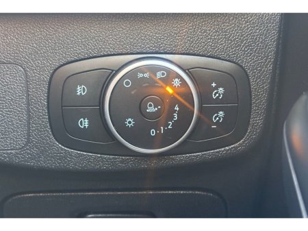 2019 Ford Focus TITANIUM TDCI €13,261 thumbnail