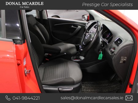 2017 Volkswagen Polo 1.2 Comfort line €13,950 thumbnail