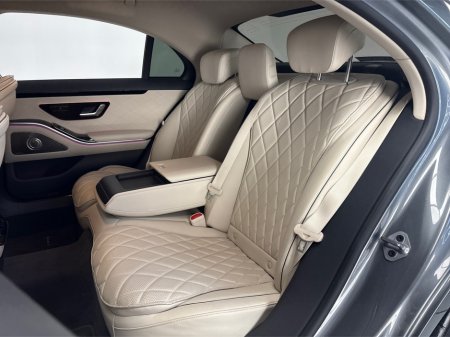 2022 Mercedes-Benz S Class 580 E LWB AMG LINE**BURMESTER SOUND SYSTEM**FRONT ELECTRIC HEATED SEATS**REAR HEATED SEATS**CREAM LEATHER INTERIOR**AMBIENT LIGHTING**20" ALLOYS**REVERSE CAMERA**ELECTRIC TAILGATE**WIRELESS CHARGING** €84,995 thumbnail