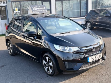 2017 Honda Fit - thumbnail 4