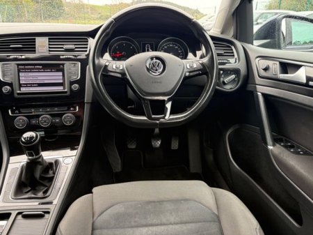 2016 Volkswagen Golf - thumbnail 22