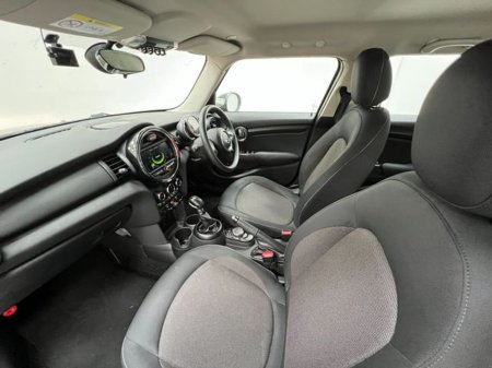 2016 MINI Cooper 1.2 Automatic, Reversing camera €13,895 thumbnail