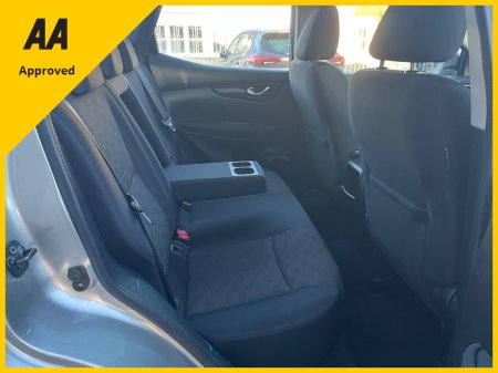 2017 Nissan Qashqai - thumbnail 11