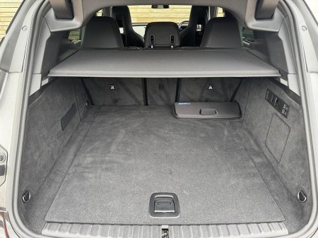 2022 BMW iX - thumbnail 14