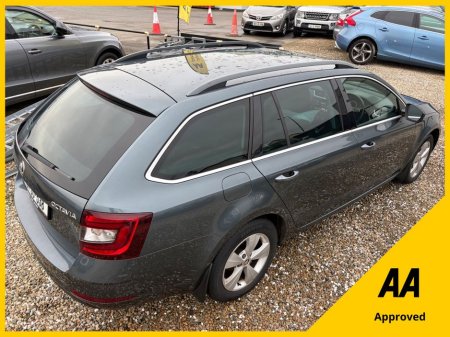 2019 Skoda Octavia 1.6 TDI 115 Ambition - Estate €13,990 thumbnail