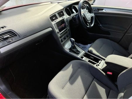 2014 Volkswagen Golf - thumbnail 15