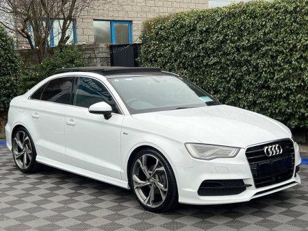 2015 Audi A3 S-LINE 1.4 TFSI * HUGE SPEC * // OPENING PAN ROOF // NEW 19" S-LINE ALLOYS // S-LINE INTERIOR €19,900 thumbnail