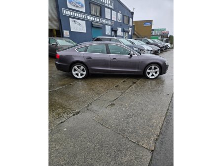 2011 Audi A5 SPORTBACK 2.0 TFSI 180 SE 5DR// STUNNING CAR// RARE CAR JUST NCT'D AND SERVICED €6,750 thumbnail