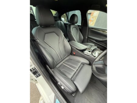 2020 BMW 5 Series - thumbnail 10