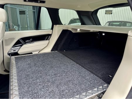 2024 Land Rover Range Rover - thumbnail 16