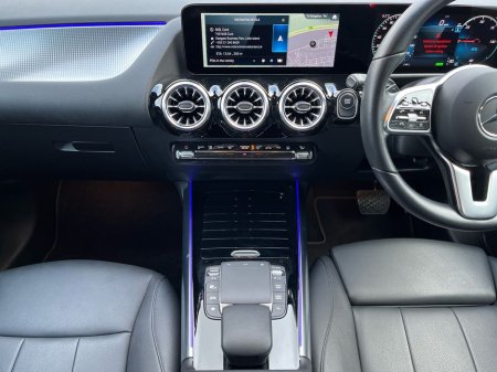 2023 Mercedes-Benz EQA - thumbnail 11