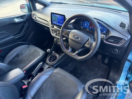 2023 Ford Fiesta VIGNALE ST-LINE X 1.0T 125PS thumbnail