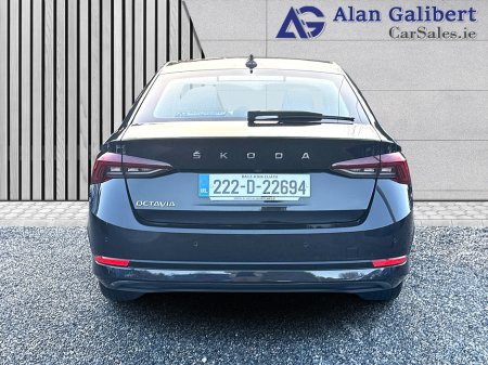 2022 Skoda Octavia AMBITION 2.0 TDI New Model €24,995 thumbnail