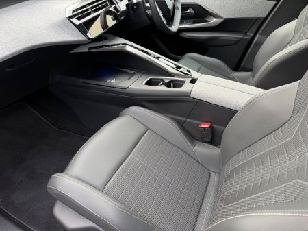 2024 Peugeot 3008 - thumbnail 10