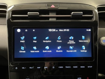 2023 Hyundai Tucson Executive Plus PHEV 4WD - Reversing Camera - Sat Nav - Climate Control - Heated Seats - Keyless Start - Apple CarPlay/Android Auto €36,950 thumbnail