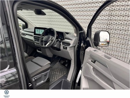 2026 Volkswagen Transporter TRENDLINE PLUS LWB 150HP MANUAL €34,495