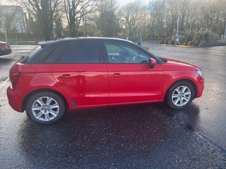 2012 Audi A1 AUDI A1 1.4 PETROL 5DR AUTO €8,950 thumbnail