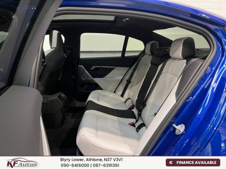 2025 BMW M5 V8 4.4L PHEV 727bhp Auto - 251 Reg €137,995 thumbnail