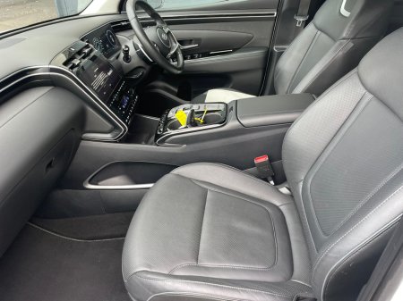 2022 Hyundai Tucson EXECUTIVE PLUS HEV 2TONE HYBRID AUTO €29,995 thumbnail