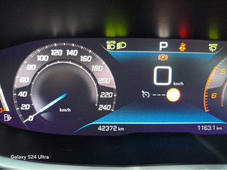 2023 Peugeot 3008 - thumbnail 17