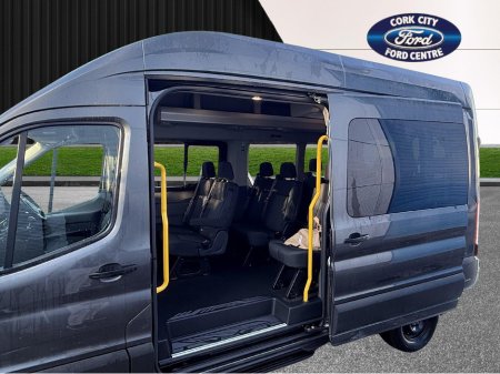2026 Ford Transit Minibus thumbnail
