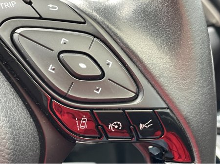 2023 Toyota C-HR - thumbnail 12