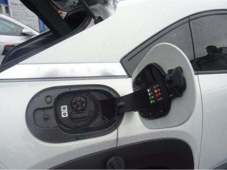 2021 Mazda MX-30 E-SKYACTIV 35.5KWH BRIGH BRIGHT 4DR €14,950 thumbnail