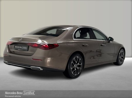 2024 Mercedes-Benz E Class E 220 D MHEV Avantgarde Plus €63,900 thumbnail