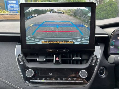 2023 Toyota Corolla - thumbnail 7