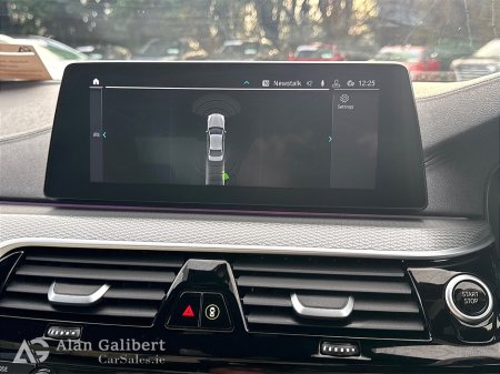 2020 BMW 5 Series - thumbnail 11