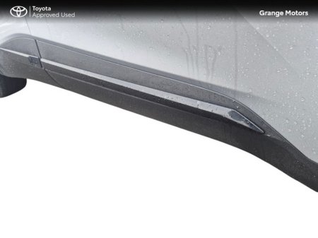 2024 Toyota C-HR - thumbnail 17