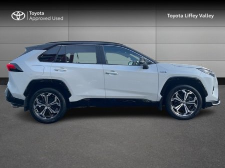 2023 Toyota Rav4 RAV4 PLUG-IN HYBRID SPORT 4DR €44,950 thumbnail