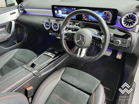 2024 Mercedes-Benz A Class A250e AMG Line Executive €39,950 thumbnail