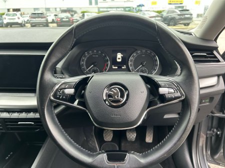 2022 Skoda Octavia - thumbnail 18