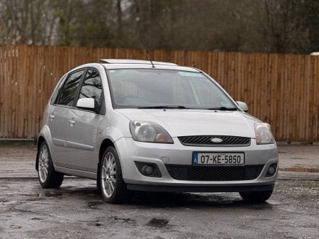 2007 Ford Fiesta - thumbnail 6