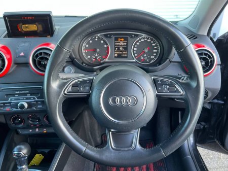 2015 Audi A1 - thumbnail 4