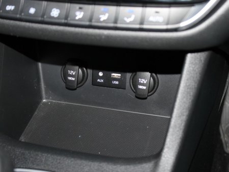 2017 Hyundai i30 i 30 Deluxe 5DR €12,450 thumbnail