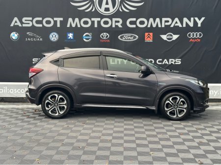 2017 Honda Vezel Automatic €16,950 thumbnail