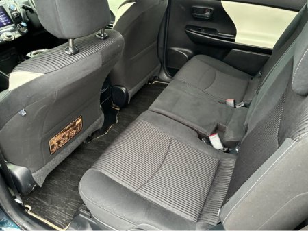 2017 Toyota Prius Alpha 1.8i Petrol Hybrid 5 Seater Automatic €17,950 thumbnail