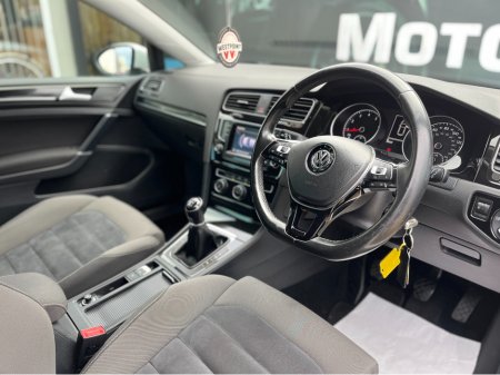 2013 Volkswagen Golf - thumbnail 7