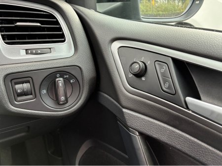 2015 Volkswagen Golf - thumbnail 18