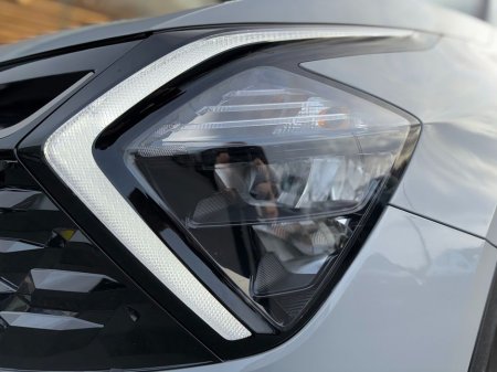 2025 Kia Sportage - thumbnail 7