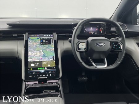 2025 Ford Explorer - view 4